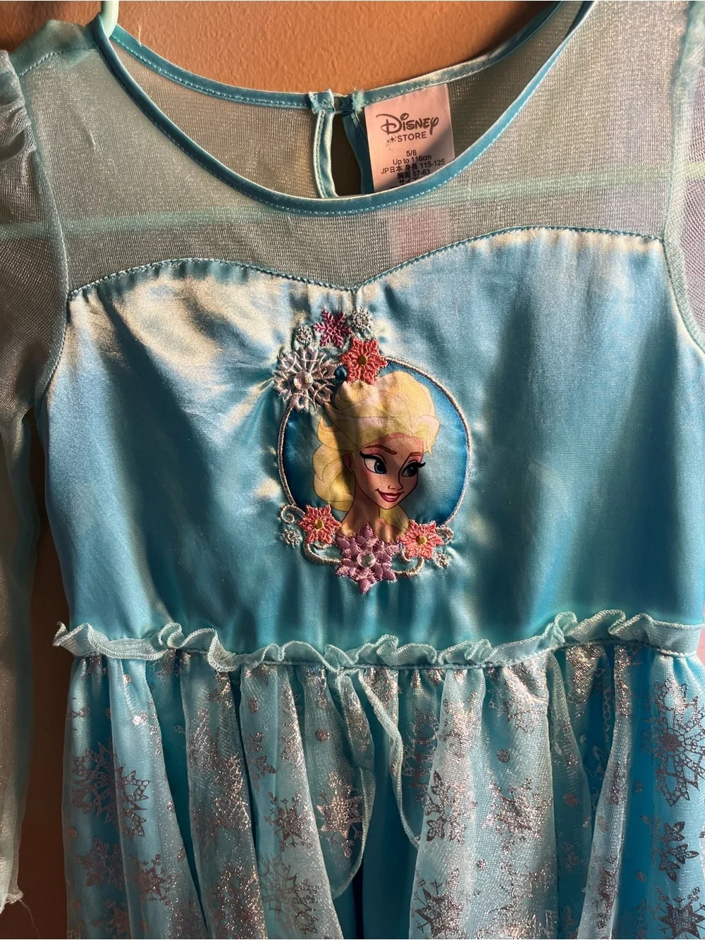 Disney Store Frozen Nightgown.  Size 5/6 - Picture 3 of 10